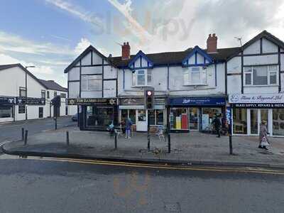 Kate & Luc Cafe Restaurant