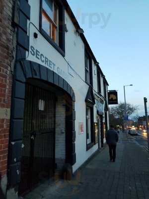 Nags Head Sheesha Bar