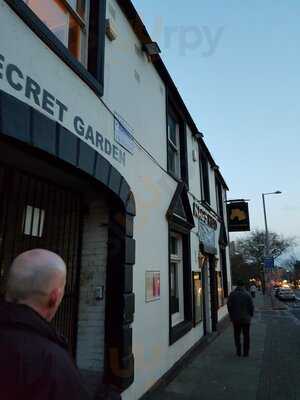 Nags Head Sheesha Bar