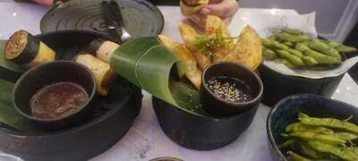 Dash Restaurant & Bar