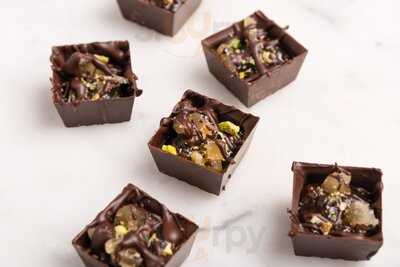 Luisa's Vegan Chocolates