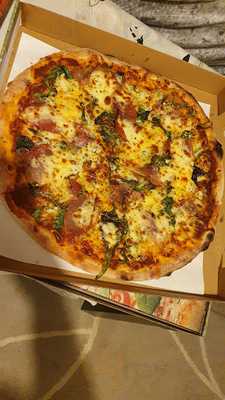 Boycies Wood Fired Pizza