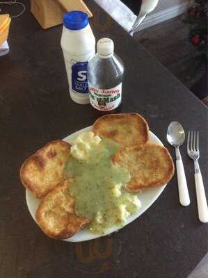 Sally Jane's Pie'n'mash