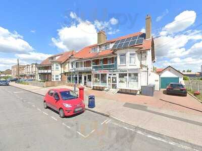 Sally Jane's Pie'n'mash