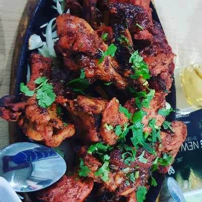 Triangle Diners Lounge