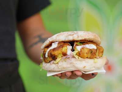 Curry Leaf Cafe - Brighton Station