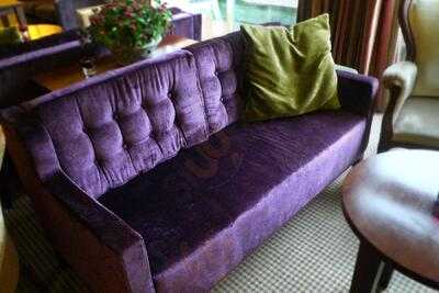 Restaurant At Ascot House