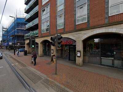Nando's Sheffield - West Street