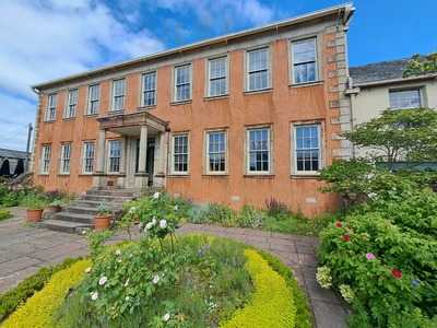 Wordsworth House And Garden