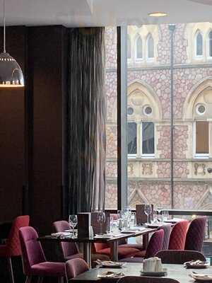 View Restaurant & Bar