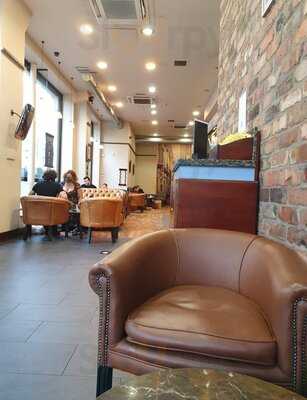 Caffe Nero - Whitechapel