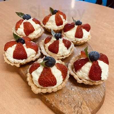 Cross View Tea Rooms And Restaurant