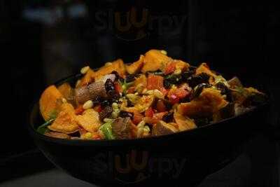 Everyman Bistro And Street Cafe