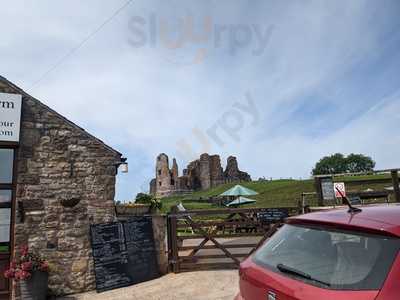 Brough Castle Icecream Parlour And Tearoom