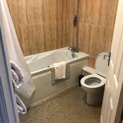 Norfolk Arms Hotel Restaurant