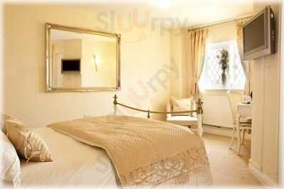 Norfolk Arms Hotel Restaurant