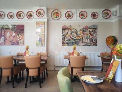 Safi's Desserts - Park Road