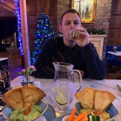 The No.9 Bar And Restaurant