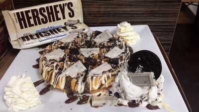 Pazzo Gelato 'n' Grill