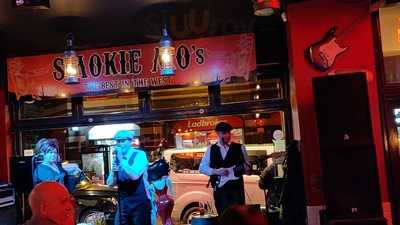 Smokie Mo's