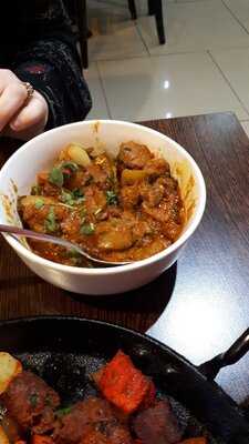 Tastees Restaurant & Takeaway