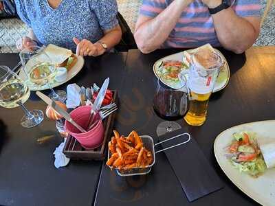 Space Coffee Restaurant And Bar