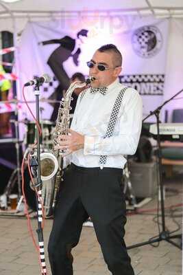 The Hayfield Fishing & Shooting Lodge