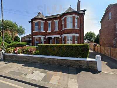 The English Rose Bakery