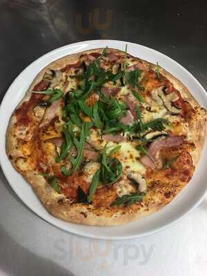 The Cliftonville Inn