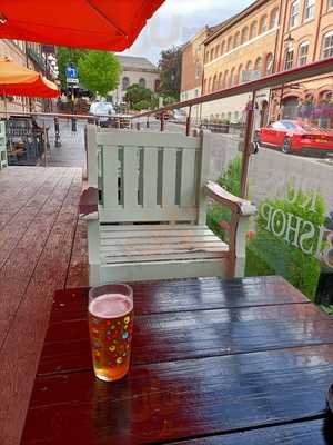 The Actress & Bishop