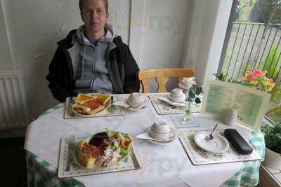 Sandra's Village Tea Room