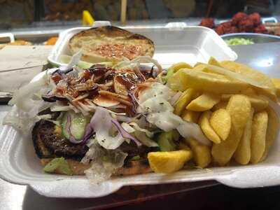 Ely Kebab House & L.a Pizza