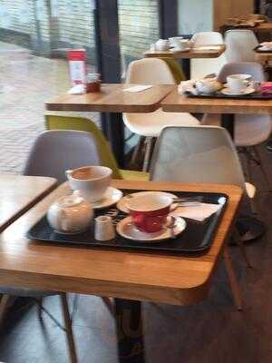 Marks & Spencer Cafe - Cardiff Culverhouse Cross