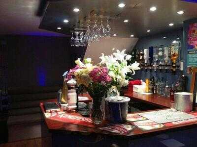 Jinnah Restaurant & Take Away