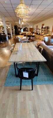Barker & Stonehouse