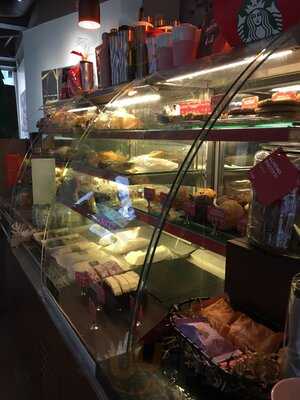 Starbucks - Queen Street