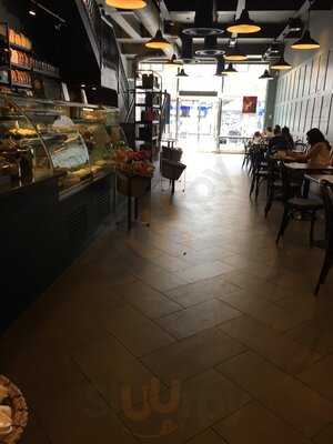 Starbucks - Queen Street