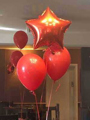 The Stag And Three Horseshoes