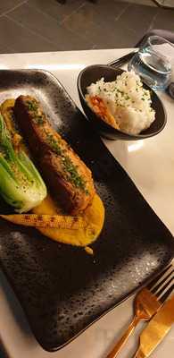 Honeycomb Bar And Restaurant