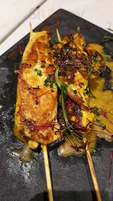 Honeycomb Bar And Restaurant