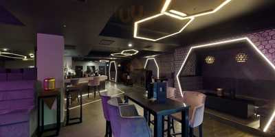 Honeycomb Bar And Restaurant