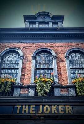 Lost Boys Chicken At The Joker Pub