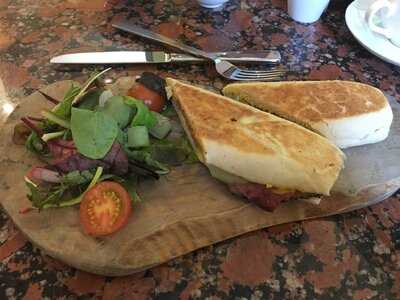 John Ruskin Brasserie At Lakeside Hotel