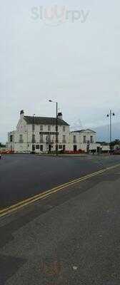 The Grand St. Ledger Hotel