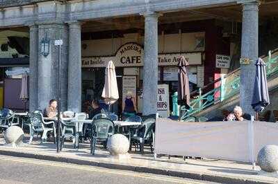 Madeira Cafe