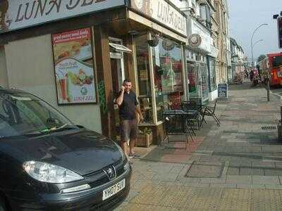 Luna Delii Brighton