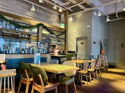 Giraffe Leeds Trinity