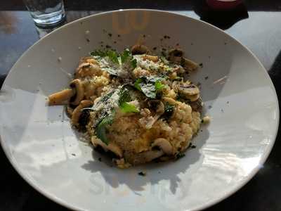 Cosentino's Italian Cafe Bar