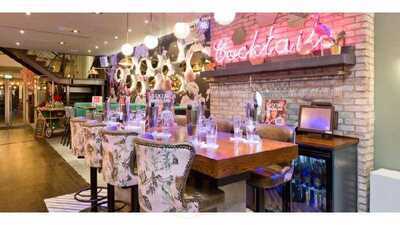 Slug & Lettuce - Spinningfields Manchester