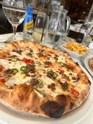 San Carlo Flying Pizza